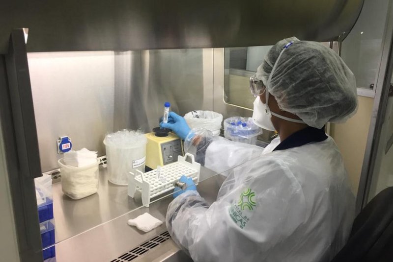 hospital de clinicas de porto alegre tem laboratório próprio para testar covid-19