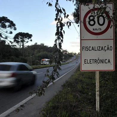  CAXIAS DO SUL, RS, BRASIL - 20/05/2019 - Alguns pardais da serra gaúcha serão desativados (FOTO: ANSELMO CUNHA/AGENCIA RBS)Indexador:                                 <!-- NICAID(14086095) -->