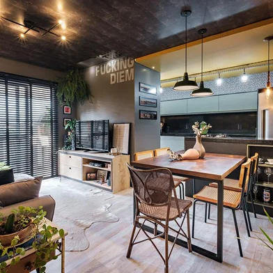 Inspirado no conceito dinamarquês ¿hygge¿, arquiteto Saymon Dall´Alba faz do seu apartamento um recanto primoroso<!-- NICAID(14487005) -->