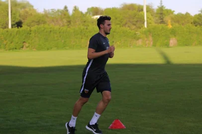 Kayserispor, equipe de Gustavo Campanharo, retorna aos treinos na Turquia<!-- NICAID(14499602) -->