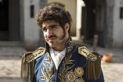 Novo Mundo, Dom Pedro  ( Caio Castro ) 