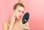 A acne aumentou no confinamento? Saiba o que pode estar causando o problema