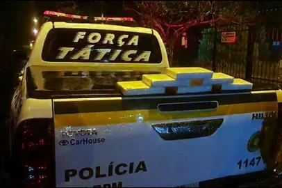 Jovem é preso com mais de seis quilos de cocaína em Farroupilha <!-- NICAID(14505726) -->