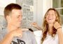 Gisele Bündchen se diverte em "desafio de casal" com Tom Brady 