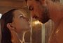 Não veja este filme. 
A menos que você ache ok romantizar 
o abuso sexual