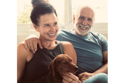 O casal Stela Maris Lovatto Ter Sarkissoff e Jacques François Ter Sarkissoff se conheceu em 2002, quando Jacques errou um dígito ao ligar dos Estados Unidos para Farroupilha. A partir daquele momento, os dois começaram a conversar e se conhecer melhor. Hoje, 18 anos depois, eles são casados e residem em Farroupilha.<!-- NICAID(14519190) -->