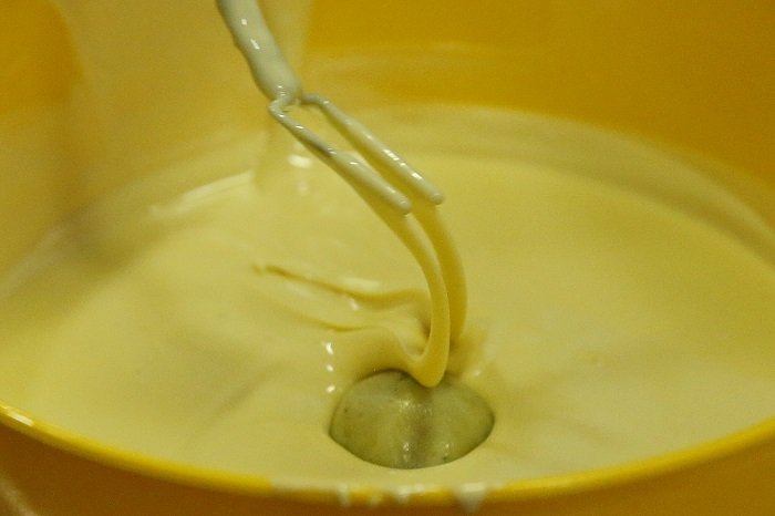 Queijo de Chocolate Branco com Gorgonzola e Ervas Finas 190g