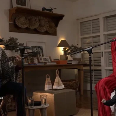 Live Gilberto Gil e Iza<!-- NICAID(14527327) -->