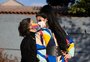"Nossa causa precisa estar ligada à família", afirma mãe de homem gay e drag  