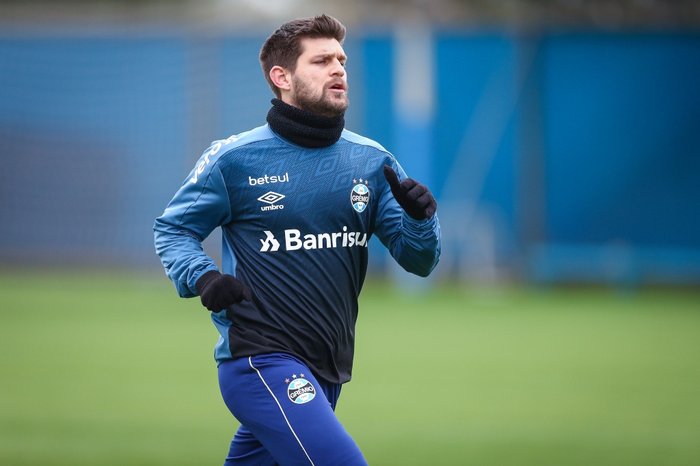 Kannemann, Pinares, Pepê e Alisson: entenda a situação dos desfalques do Grêmio na Sul-Americana