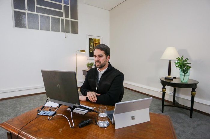 Felipe Dalla Valle / Palácio Piratini/Divulgação
