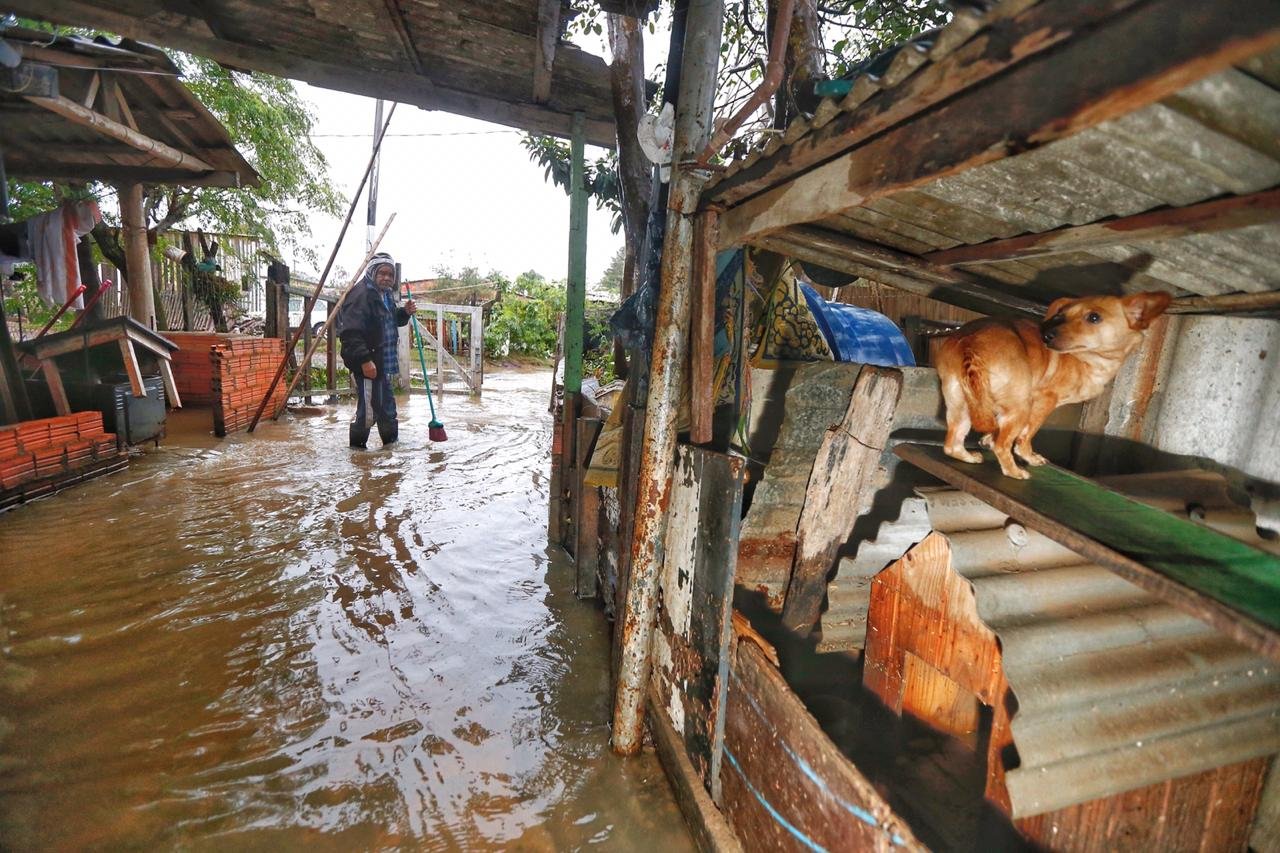 Dois helipontos são interditados na zona sul do Rio; moradores reclamam do  excesso de barulho - 28/05/2012 - UOL Notícias