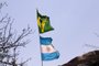 Bandeiras de Brasil e Argetina juntas na África<!-- NICAID(4904080) -->