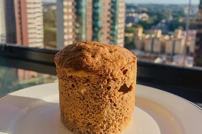 Bolo de microondas