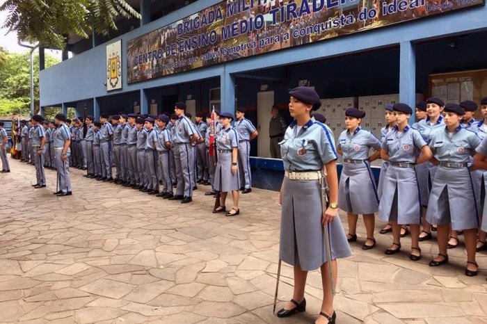 Colégio Tiradentes de Porto Alegre / Divulgação