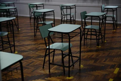  PORTO ALEGRE, RS, BRASIL, 07-07-2020: Como  as escolas particulares estão se preparando para o segundo semestre. Na foto, sala de aula no Colégio Santa Dorotéia (FOTO FÉLIX ZUCCO/AGÊNCIA RBS, Editoria de Notícias).