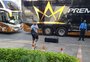 Hotel exclusivo, escudos faciais e dois ônibus: os bastidores da chegada do Grêmio a Caxias para o Gre-Nal