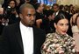 Após divórcio de Kanye, Kim Kardashian diz que 2020 foi "desafiador": "Momento para se regenerar"