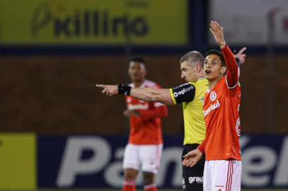 Inter enfrenta o Esportivo no Estádio Montanha dos Vinhedos, em Bento Gonçalves. Partida é válida pela quinta rodada do segundo turno do Gauchão. Sarrafiore<!-- NICAID(14553577) -->