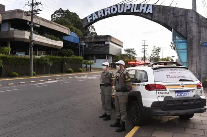 O 36º Batalhão de Polícia Militar (BPM) completa 14 anos de sua instalação em Farroupilha. O 36º BPM também tem responsabilidade territorial sobre os municípios de Flores da Cunha, Antônio Prado, São Marcos, Nova Pádua e Nova Roma do Sul.<!-- NICAID(14553742) -->