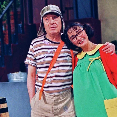 Roberto Gómez Bolaños e Maria Antonieta de las Nieve Gómez Rodrigez interpretavam Chaves e Chiquinha.Divulgação Fonte: Divulgação<!-- NICAID(147609) -->
