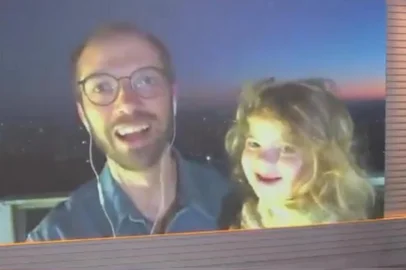 Filha de Daniel Scola invade Bom Dia Rio Grande ao vivo e dá show de fofura