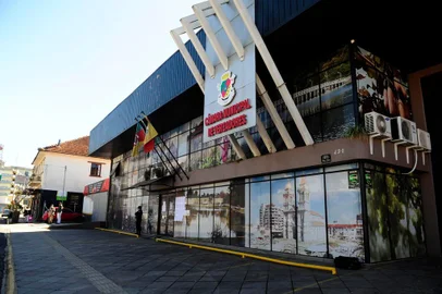  FARROUPILHA, RS, BRASIL, 15/05/1020. Sessão Extraordinária da Câmara de Vereadores de Farroupilha realiza análise e julgamento do processo de impeachment do prefeito Claiton Gonçalves. (Porthus Junior/Agência RBS)<!-- NICAID(14500992) -->