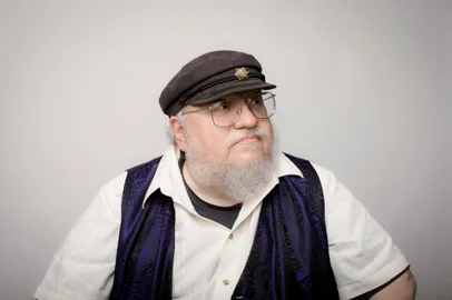 THRONES-JENNINGS-LSPR-061714George R.R. Martin, author of the A Song of Ice and Fire novels, at a convention in Charlotte, N.C., May 31, 2014. For all the success of the HBO adaptations of his fantasy novels -- Game of Thrones is now the networks most-watched show ever -- Martin is occasionally frustrated by what has been trimmed from his sprawling novels. (Colby Katz/The New York Times) Editoria: ELocal: CHARLOTTEIndexador: COLBY KATZFonte: NYTNSFotógrafo: STR<!-- NICAID(10614170) -->