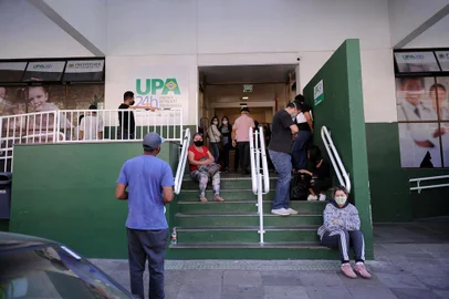 CAXIAS DO SUL, RS, BRASIL, 10/03/2020 - Ronda nos hospitais/laboratório/UPAs não verificamos aglomerações. NA FOTO: UPA Central. (Marcelo Casagrande/Agência RBS)<!-- NICAID(14564676) -->