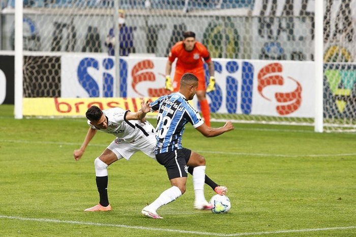 [COMENTE] Como você avalia o desempenho do Grêmio no empate contra o Corinthians pelo Brasileiro?
