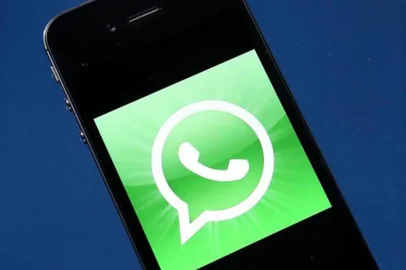 aplicativo, whatsapp<!-- NICAID(11230285) -->