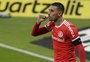 Inter anuncia renovações de Galhardo e Edenilson