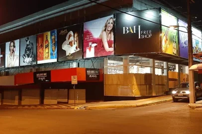 Free shop Bah, em Uruguaiana<!-- NICAID(14576187) -->