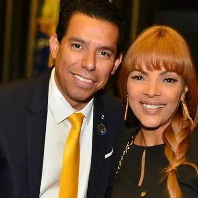 Anderson do Carmo, marido da deputada federal e cantora gospel Flordelis, é assassinado a tiros no RJ
