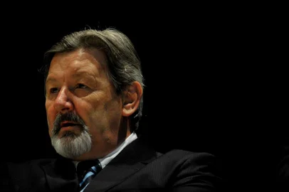  CAXIAS DO SUL, RS, BRASIL, 09/01/2019eleição do novo prefeito e vice na casa da cultura(Lucas Amorelli/Agência RBS)<!-- NICAID(14381992) -->