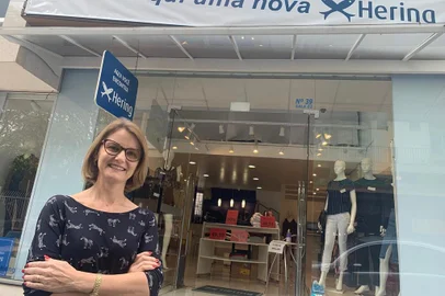 Rose Flesch, proprietária da nova loja Hering em NH<!-- NICAID(14578101) -->