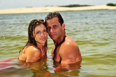 flor do caribe, gravações, próxima novela das seis, henri castelli, grazi massafera, noveleiros , diário gaúcho , dgol , 08022013<!-- NICAID(9078654) -->