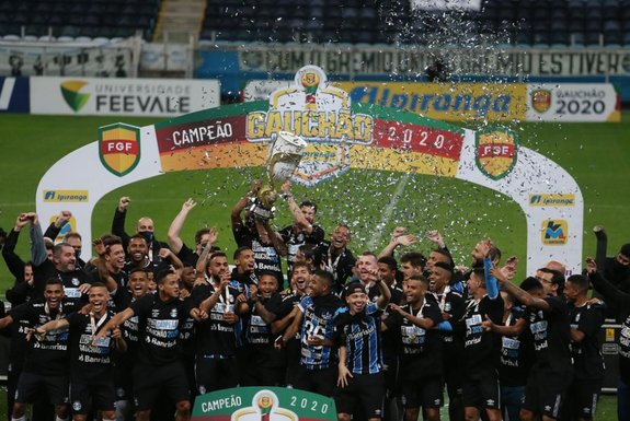 Grêmio e Caxias decidem o título do Gauchão 2020 na Arena, em Porto Alegre<!-- NICAID(14580377) -->