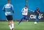 Em busca de recuperação no Brasileirão, Renato prepara Grêmio para encarar o Sport