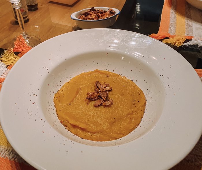 Antonella Nery / Especial