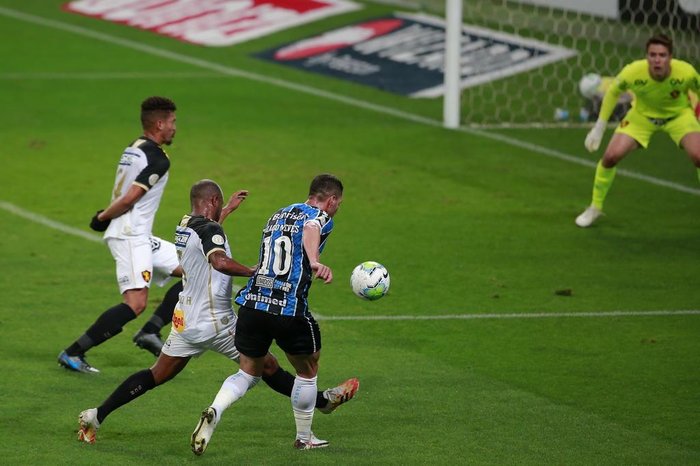 Confira os lances de Grêmio 1x2 Sport