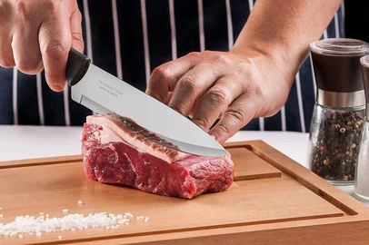 faca, carne, branded content, tramontina, destemperados<!-- NICAID(13799292) -->