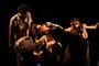  CAXIAS DO SUL, RS, BRASIL, 23/08/2016. Ensaio do espetáculo Lacuna, da Cia. Municipal de Dança de Caxias do Sul. (Diogo Sallaberry/Agência RBS)<!-- NICAID(12396237) -->