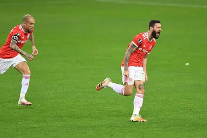  PORTO ALEGRE, RS, BRASIL - 16/09/2020 - Boschilia comemora o quarto gol do Inter na vitória por 4 a 3 sobre o América de Cali, no Beira-Rio<!-- NICAID(14594295) -->