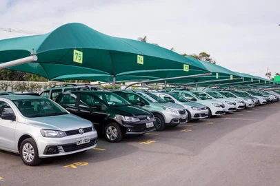 Frota da Localiza Hertz<!-- NICAID(14599384) -->