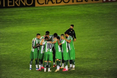  CAXIAS DO SUL, RS, BRASIL, 29/09/2020. Juventude x Operário, jogo válido pela 12ª rodada da Série B do Campeonato Brasileiro 2020 e realizado no estádio Alfredo Jaconi. (Porthus Junior/Agência RBS)<!-- NICAID(14604664) -->