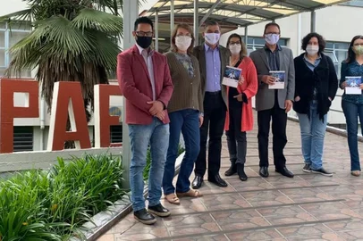 Pré-candidato a prefeito do PSL Renato Toigo em visita à Apae<!-- NICAID(14604369) -->