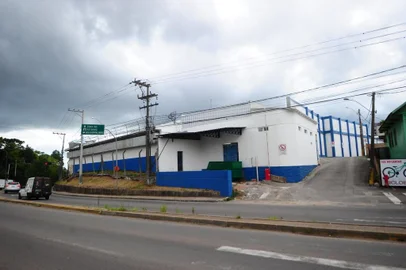 CAXIAS DO SUL, RS, BRASIL, 03/02/2020. Uma proposta mensal de R$ 24.900 foi a vencedora do pregão para instalar uma cantina no Presídio Regional de Caxias do Sul (Pics). A licitação faz parte de um movimento para regularizar a venda de produtos não fornecidos pela administração pública aos apenados. (Porthus Junior/Agência RBS)<!-- NICAID(14407655) -->
