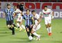Com zaga titular, Grêmio encara América de Cali para garantir liderança do grupo