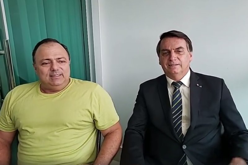 Eduardo Pazuello e Jair Bolsonaro